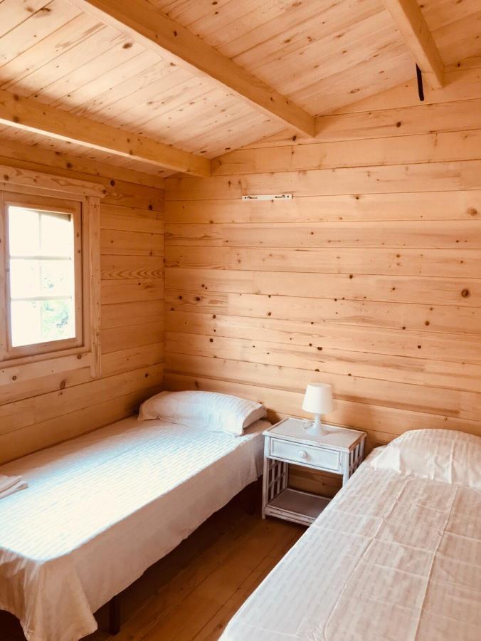 Casas De Maderas Wooden Cabin 엘푸에르토데산타마리아 외부 사진